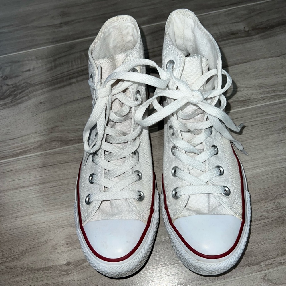 White converse